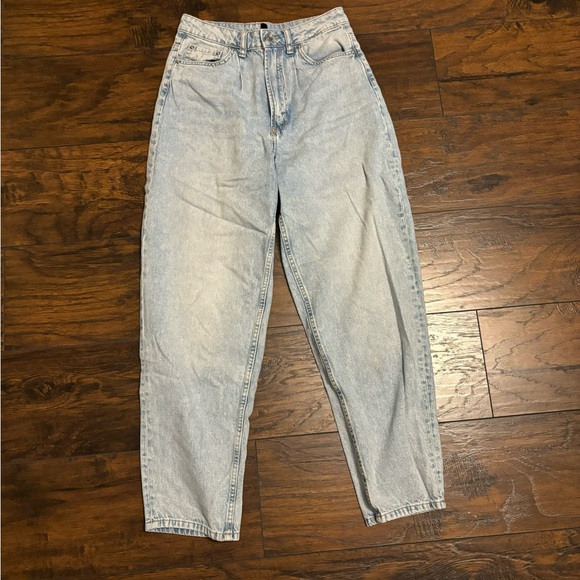 Divided Denim - H&M Divided Size 4 Jeans Retro Vintage Light Wash
